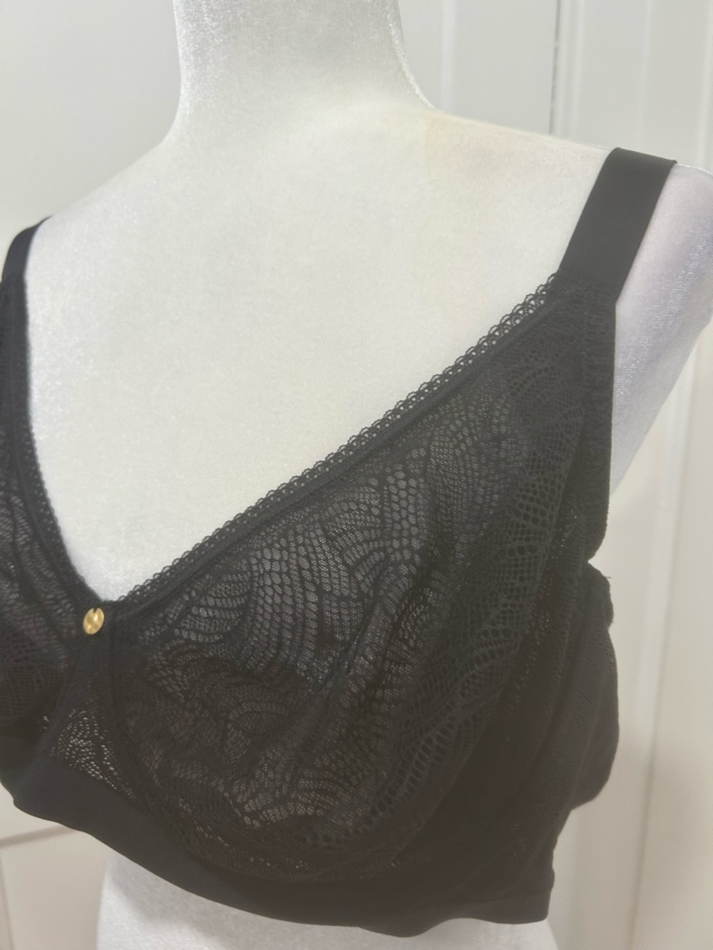 Understance Black Lace Underwire Bra Size 48DD Sheer Mesh Support sexy sheer - Picture 4 of 7